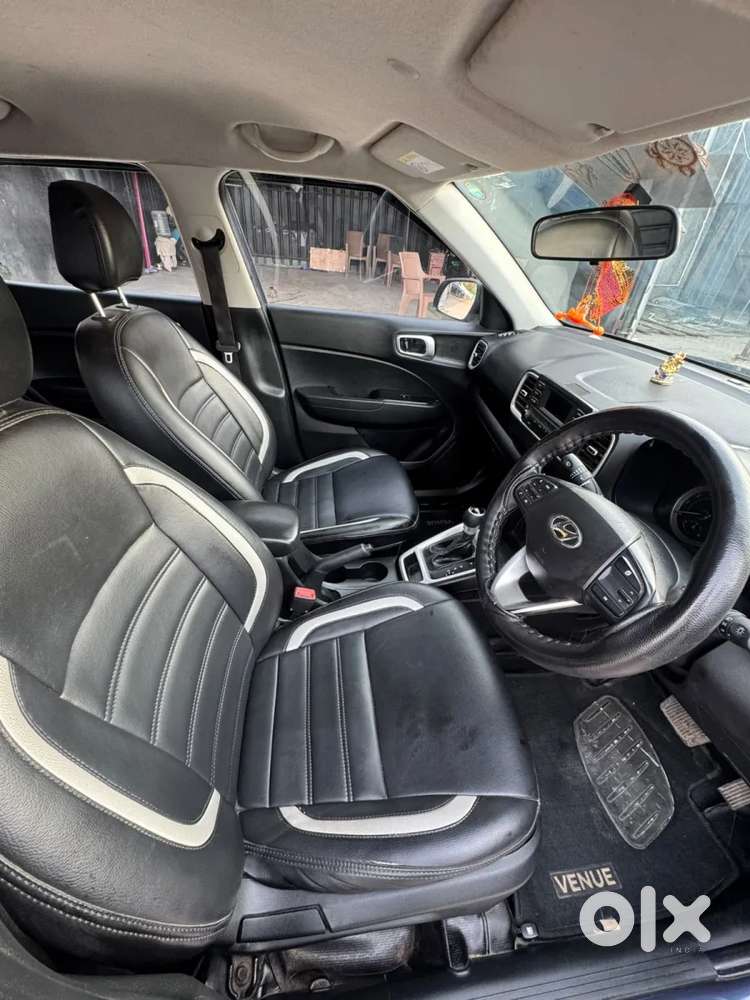 Hyundai Venue 1.0 S (o) Turbo Dct, 2019, Petrol