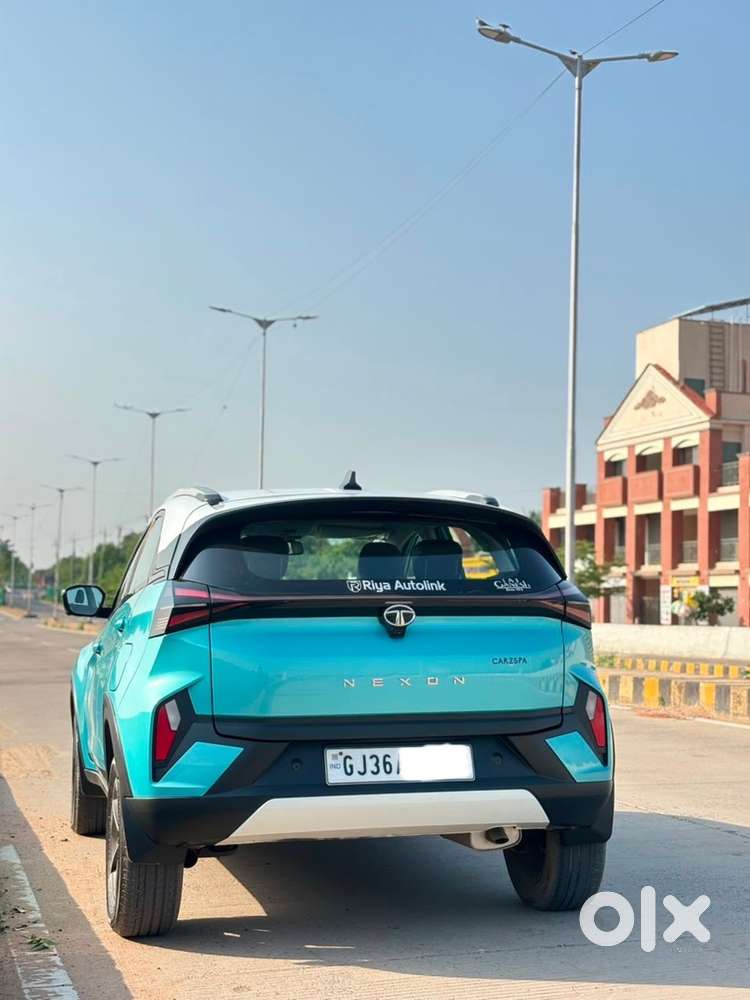 Tata Nexon Petrol 2024
