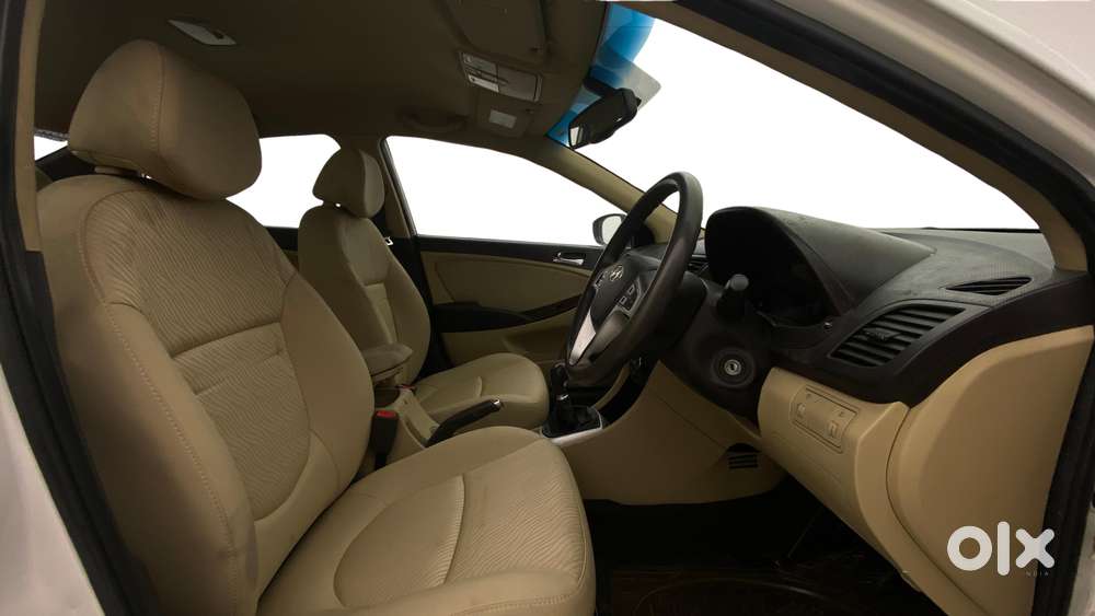Hyundai Verna Fluidic 1.6 Vtvt Sx, 2013, Petrol