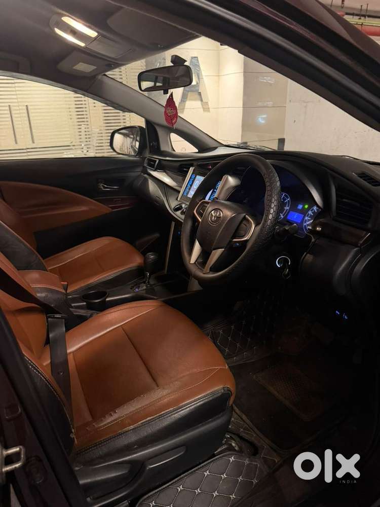 Toyota Innova Crysta 2.8 Gx At 8s, 2017, Diesel