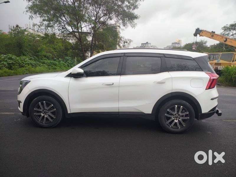 Mahindra Xuv700, 2022