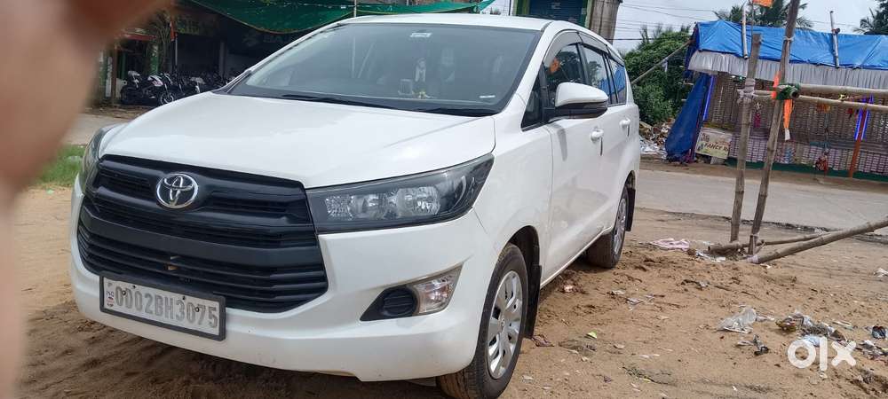Toyota Innova Crysta 2.7 Gx At 8s, 2020, Diesel
