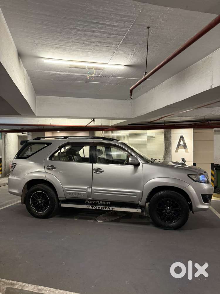 Toyota Fortuner 2011-2016 4x2 Manual, 2012, Diesel