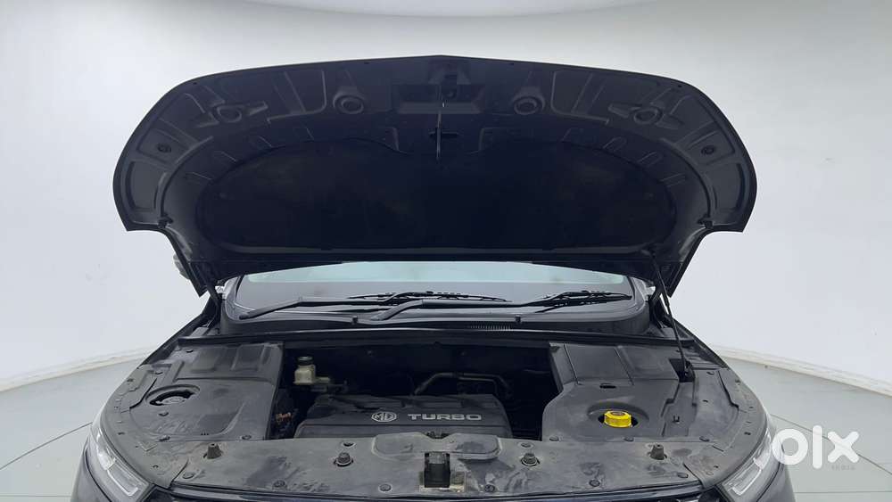 Mg Hector Plus 1.5 Sharp Turbo Cvt 6 Str, 2022, Petrol