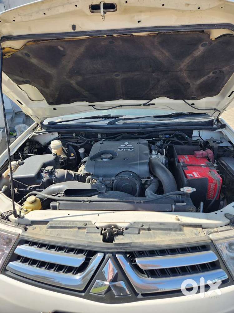 Mitsubishi Pajero Sport 2017 Diesel 85000 Km Driven