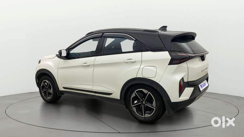 Tata Nexon Fearless S Purple 1.5 Revotorq Diesel 6mt Dual Tone, 2023..