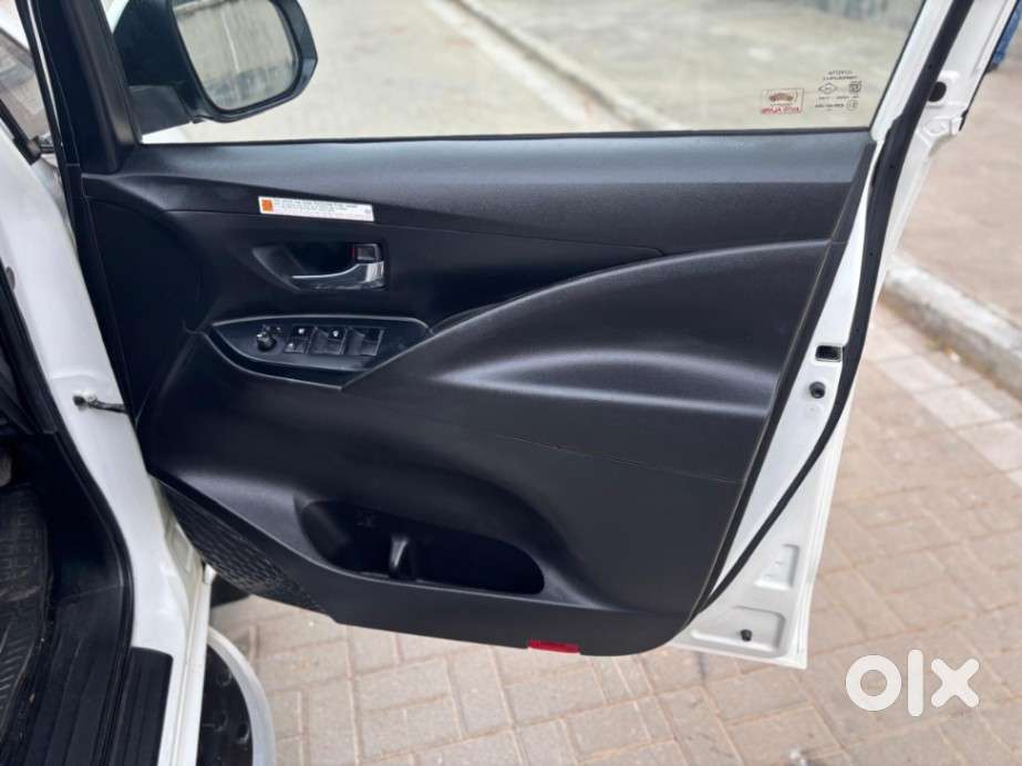 Toyota Innova Crysta 2.4 G Mt 7 Str, 2020, Diesel