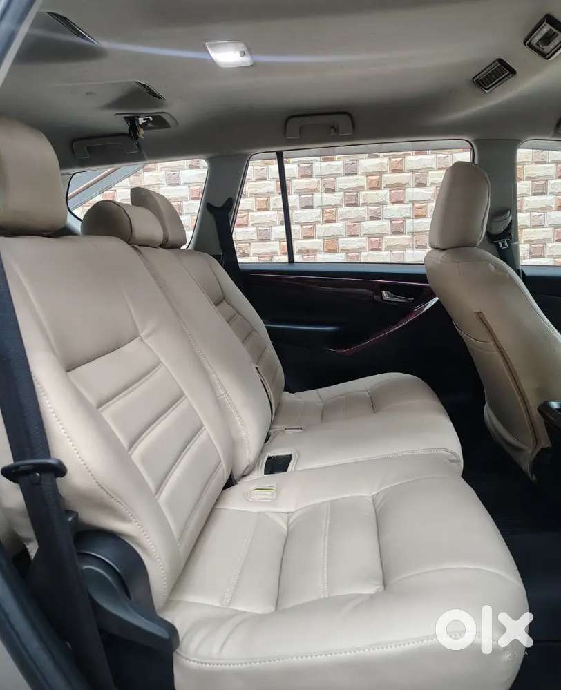 Toyota Innova Crysta 2016 Diesel Automatic 105000 Km Driven