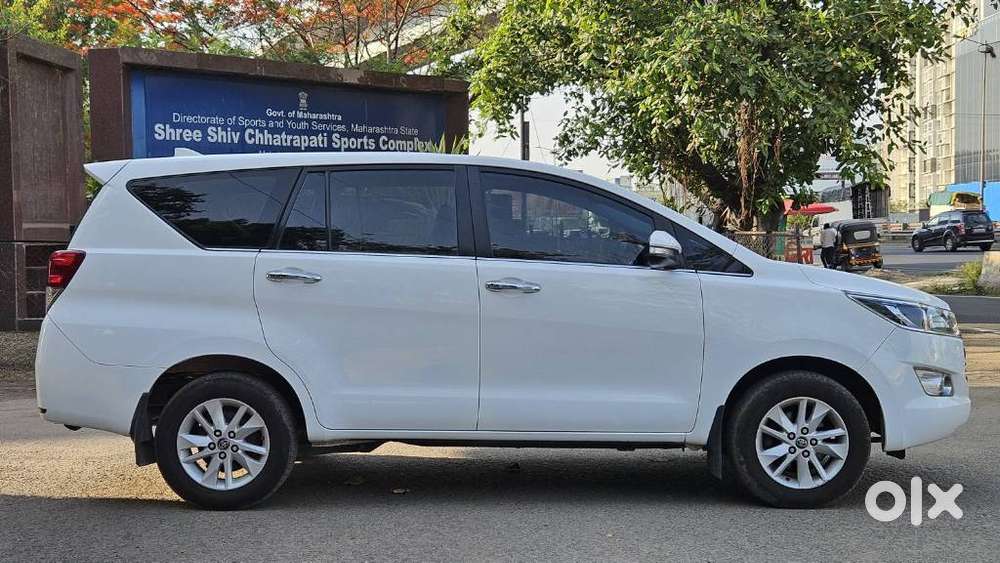 Toyota Innova Crysta 2.4 V, 2017, Diesel