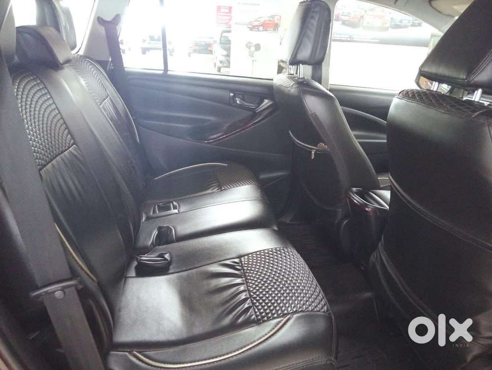 Toyota Innova Crysta 2.4 Gx Mt 8s, 2017, Diesel