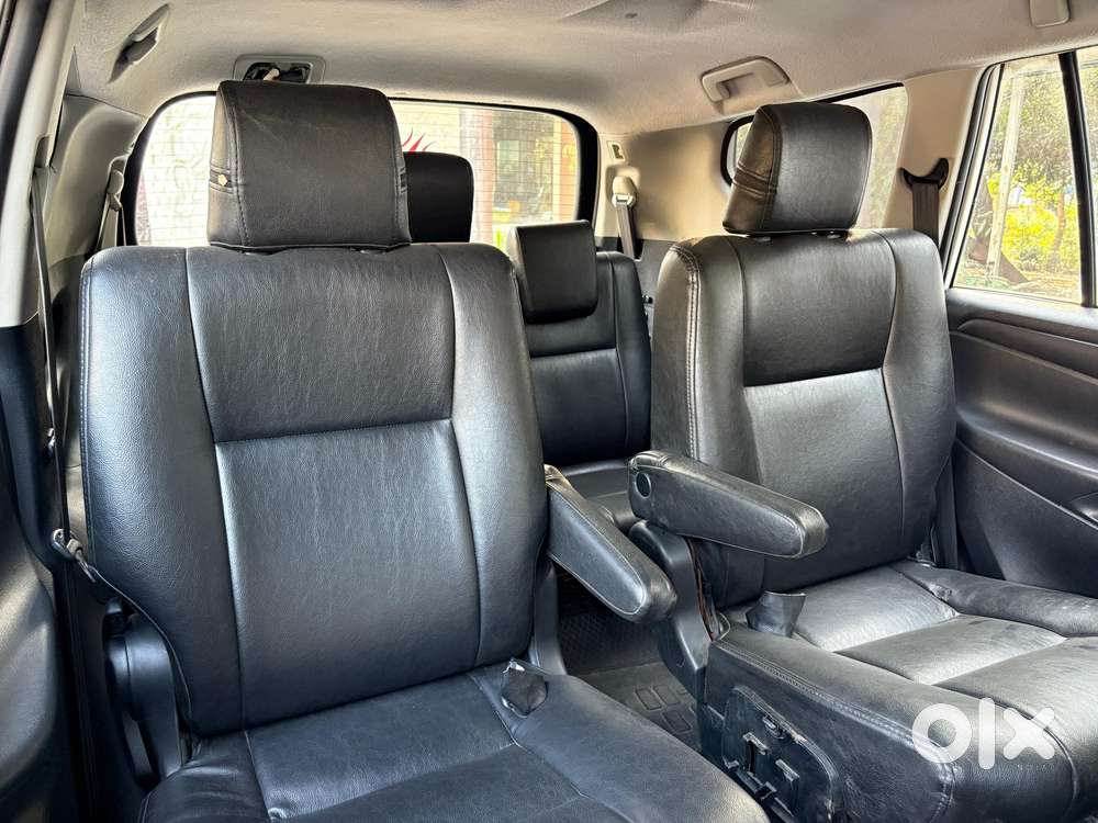 Toyota Innova Crysta 2.7 Gx Mt, 2016, Diesel