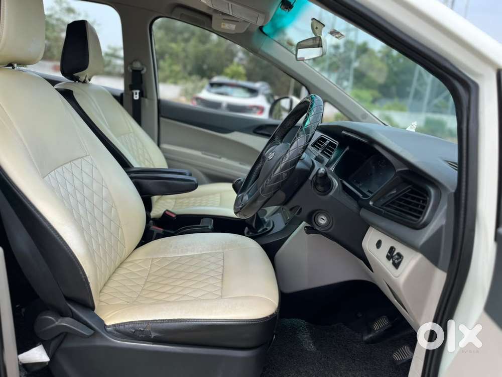 Mahindra Marazzo, 2019
