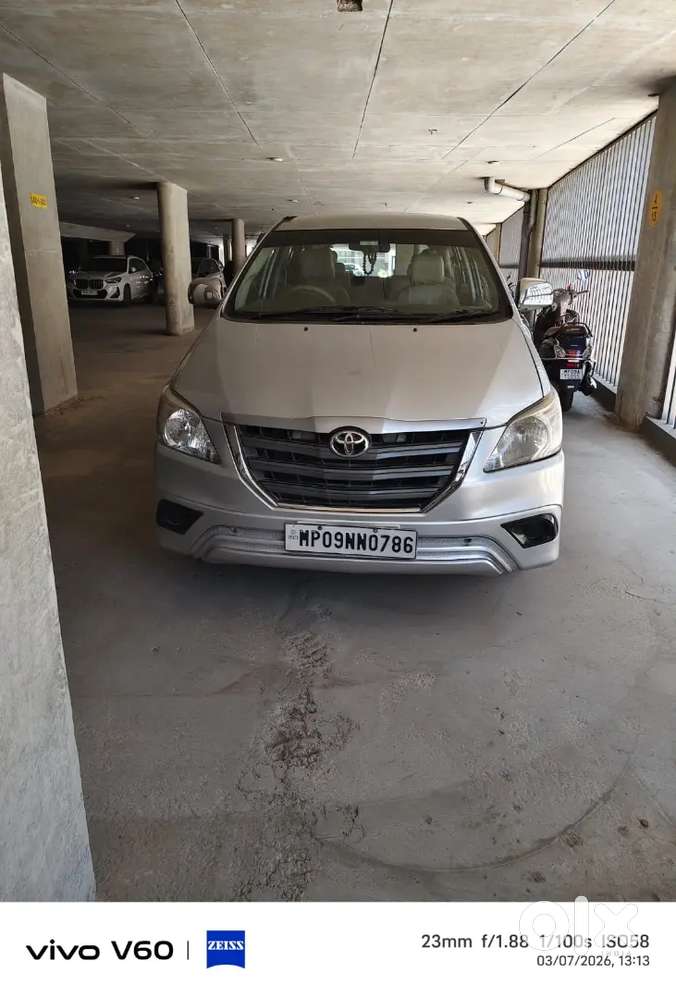 Toyota Innova 2012 Diesel 43000 Km Driven