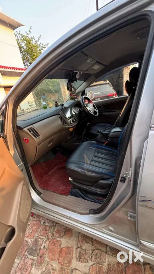 Toyota Innova 2.5 Gx 7 Str Bs-iii, 2016, Diesel