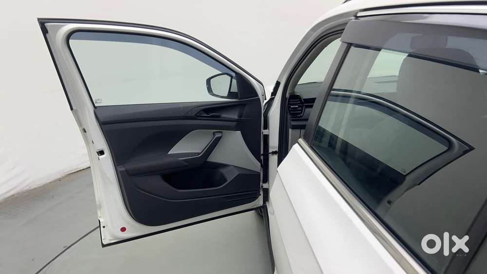 Skoda Kushaq Active 1.0 Tsi Mt, 2022, Petrol