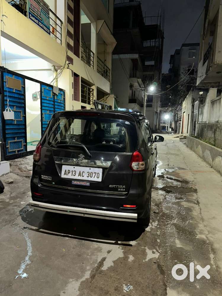 Maruti Suzuki Ertiga 2012