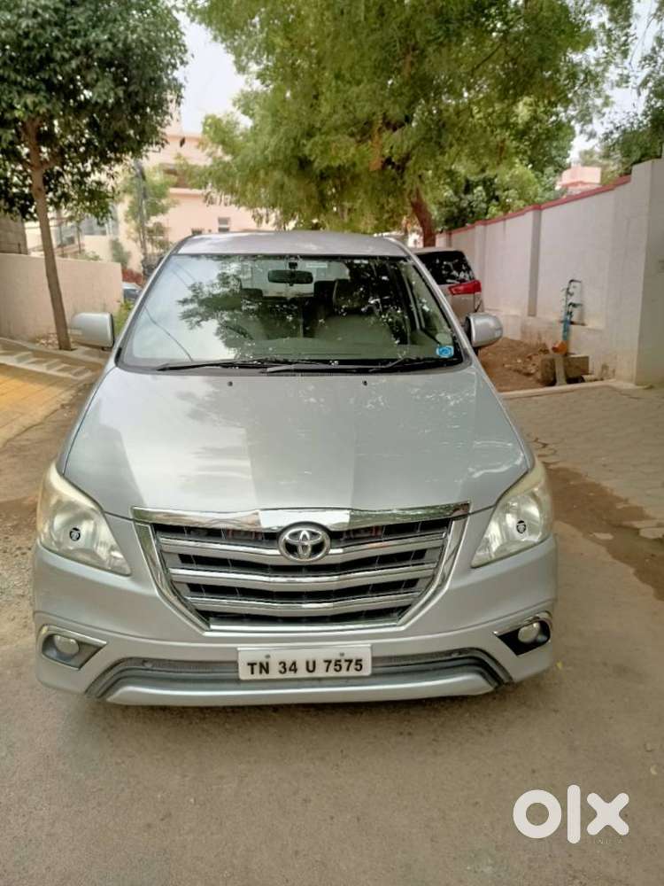Toyota Innova 2.5 V 8 Str, 2014, Diesel