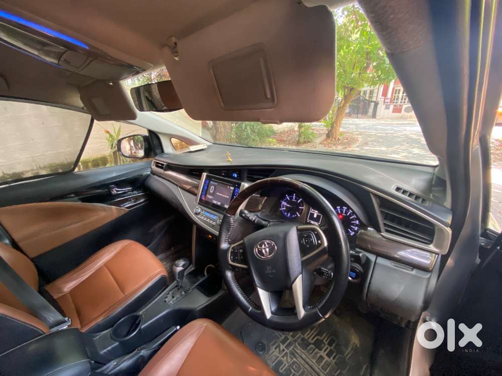 Toyota Innova Crysta 2017 Diesel Automatic