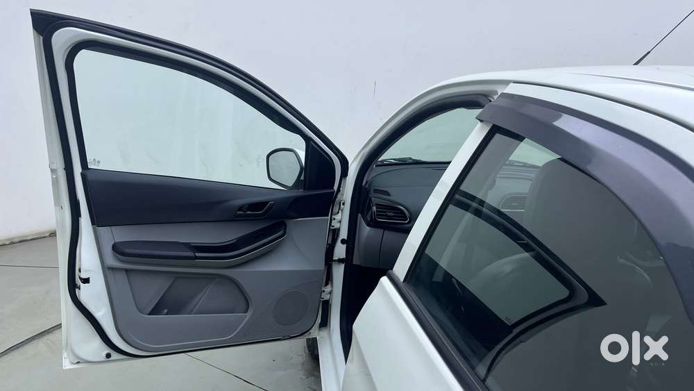 Tata Tiago 1.2 Revotron Xta, 2021, Petrol
