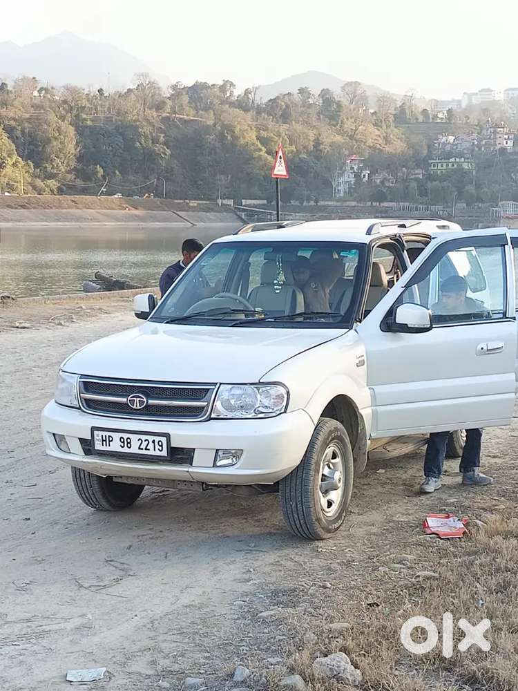 Tata Safari 2016 Diesel 98000 Km Driven