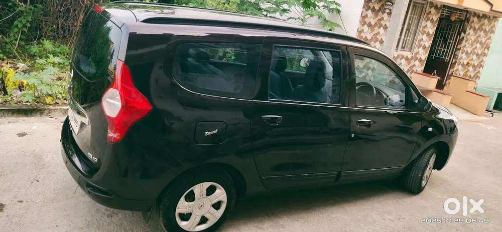 Renault Lodgy 2015 Diesel Well Maintained