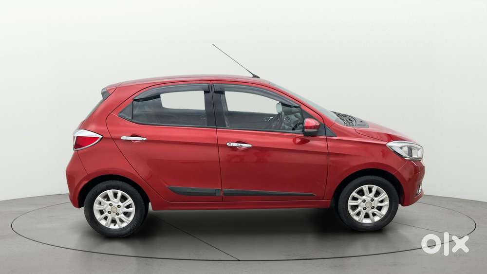 Tata Tiago 1.2 Revotron Xz, 2017, Petrol