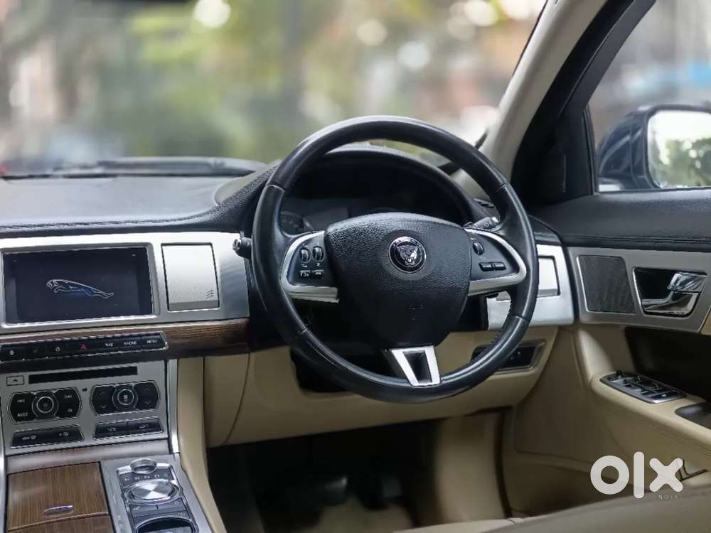 Jaguar Xf, 2015, Petrol