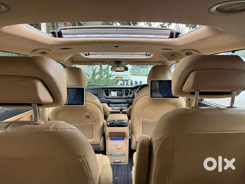 Kia Carnival Limousine Plus 7 Str, 2022, Diesel