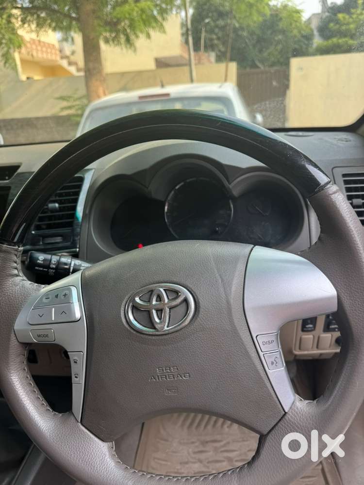 Toyota Fortuner 2012 Diesel Well Maintained