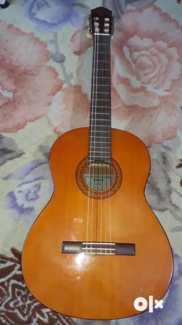 Classical deals guitar olx