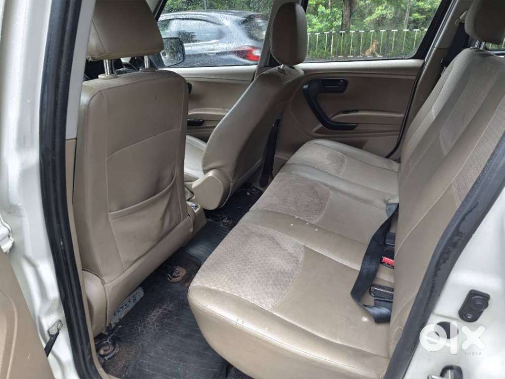 Mahindra Tuv 300 T6 Plus, 2017, Diesel