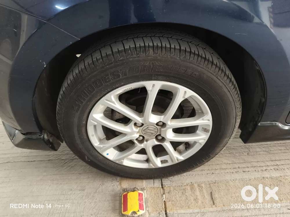 Maruti Suzuki Swift Amt Zxi, 2018, Petrol