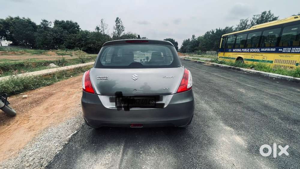 Maruti Suzuki Swift (vxi(o))