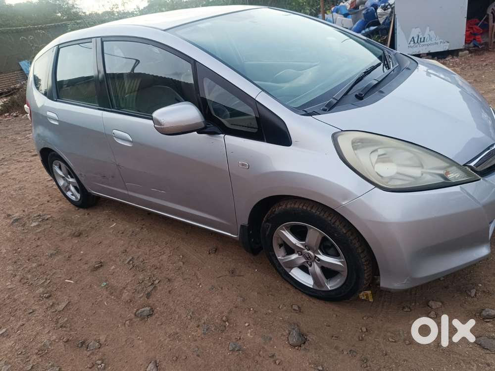 Honda Jazz V Mt Privilege, 2012, Petrol