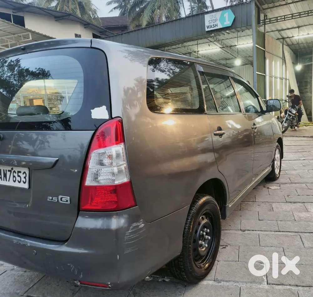 Toyota Innova Diesel 2012