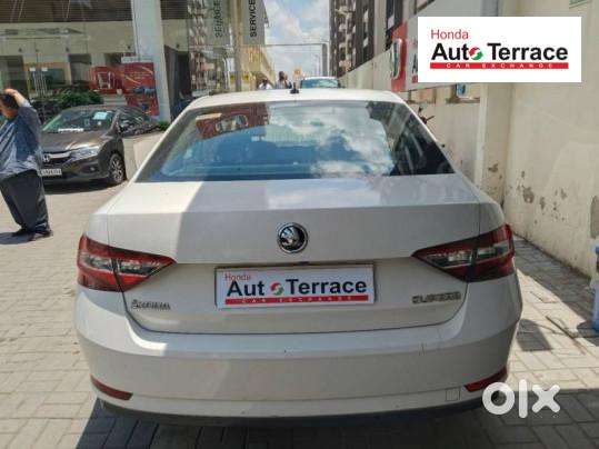 Skoda Superb Ambition 2.0 Tdi Cr At, 2018, Diesel