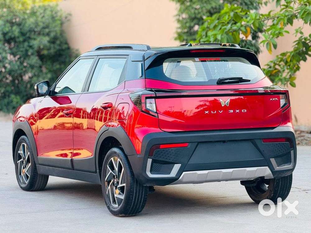 Mahindra Xuv 3xo Ax7l 1.2 Petrol At (pg), 2024, Petrol