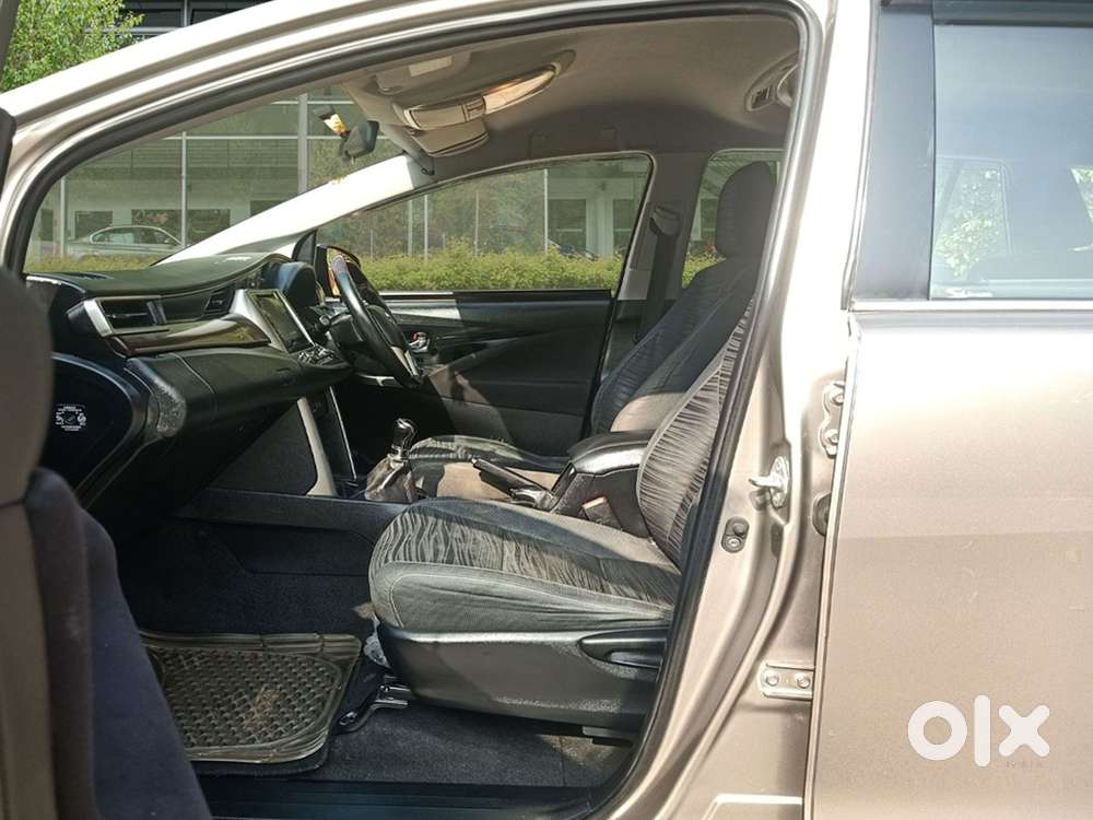 Toyota Innova Crysta 2.4 V, 2017, Diesel