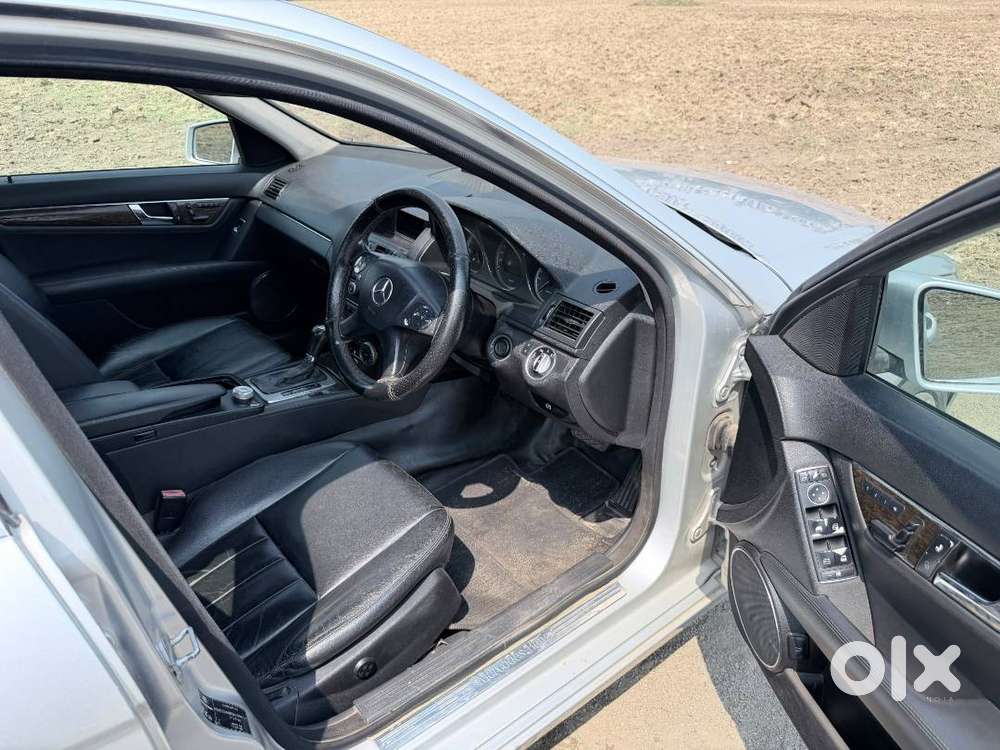 Mercedes-benz C-class 2011