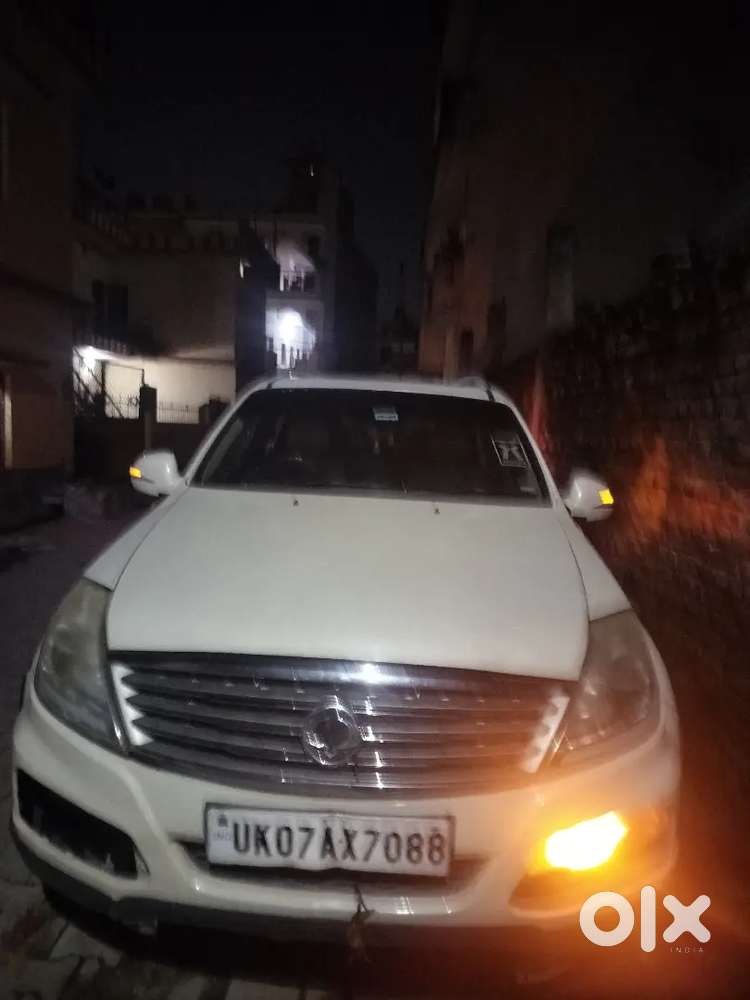 Mahindra Rexton Diesel 2014