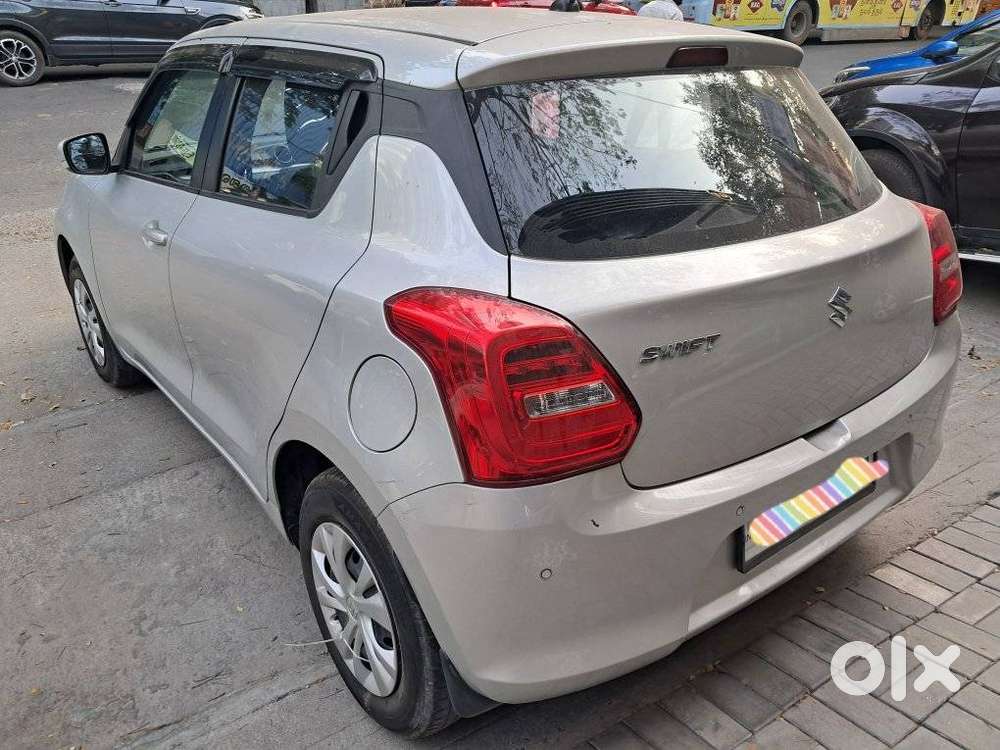 Maruti Suzuki Swift Vxi + Manual, 2023, Petrol