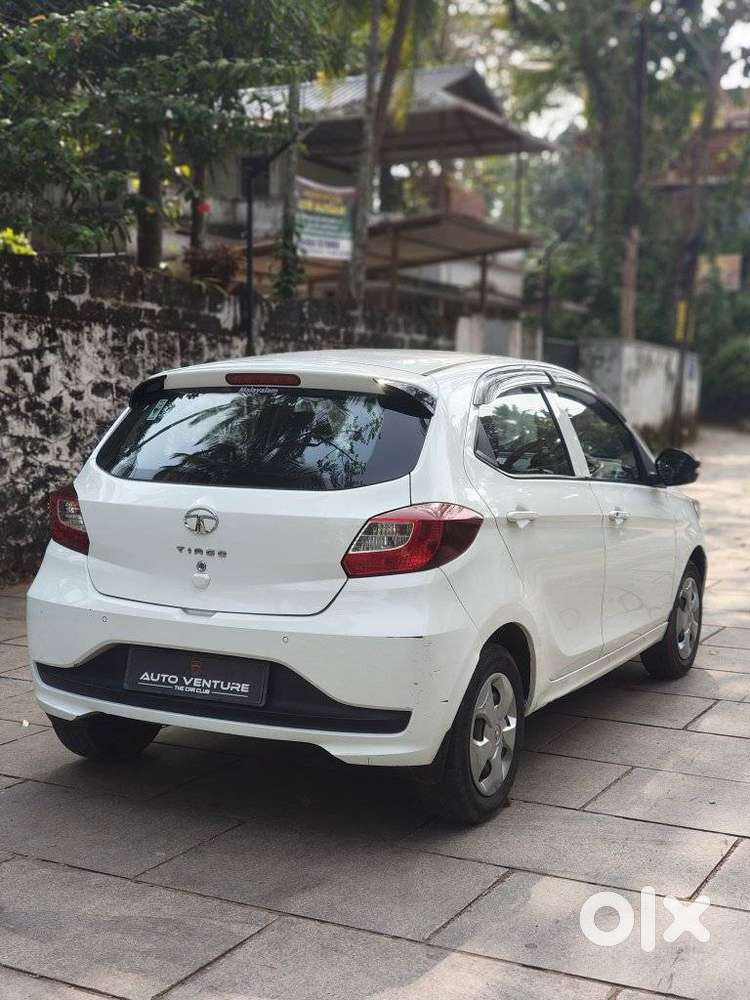 Tata Tiago 1.2 Revotron Xt, 2022, Petrol
