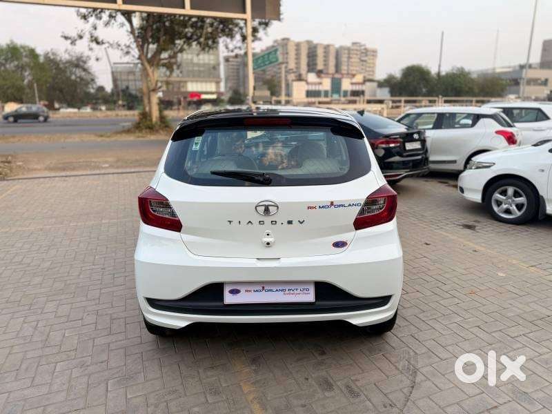 Tata Tiago Ev Xz Plus Tech Lux Long Range Fast Charger, 2023, Electr..