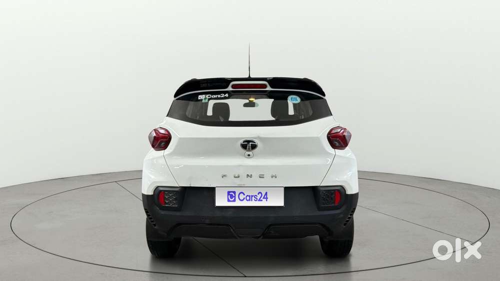Tata Punch Accomplished Dazzle Amt Sunroof, 2024, Petrol