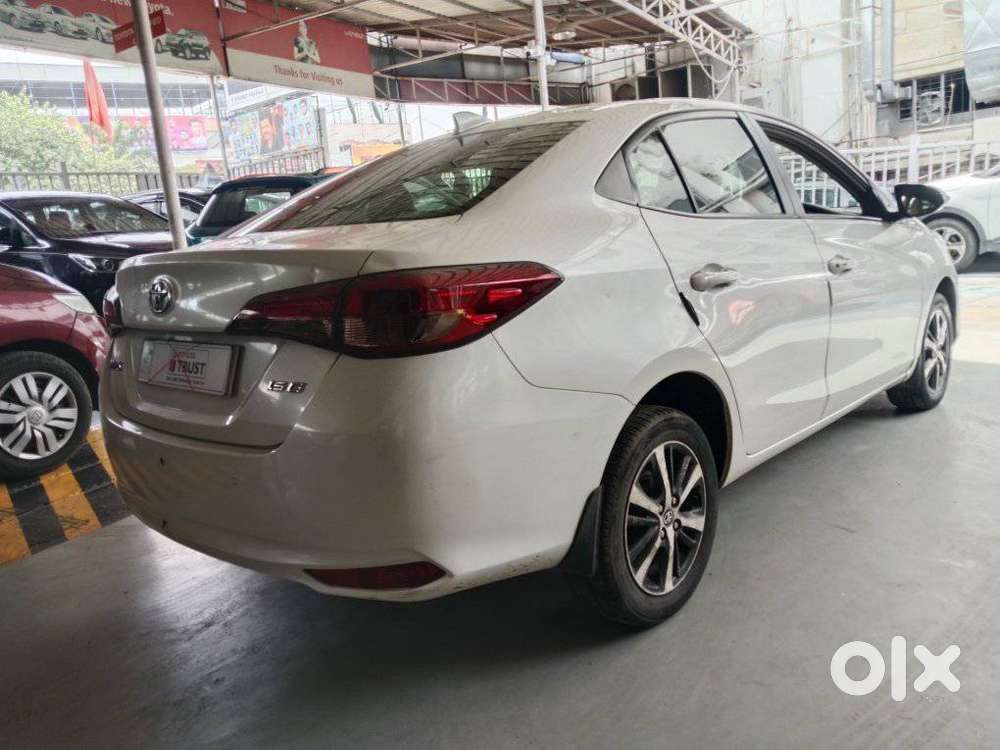 Toyota Yaris G Cvt, 2021, Petrol