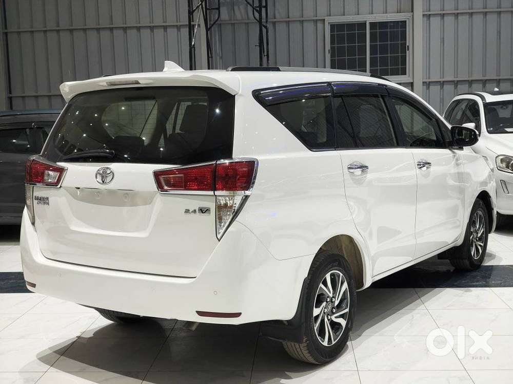 Toyota Innova Crysta