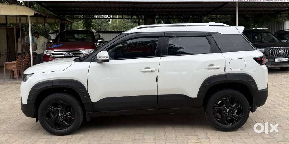 Maruti Suzuki Brezza 1.5 Zxi At Smart Hybrid, 2022, Petrol
