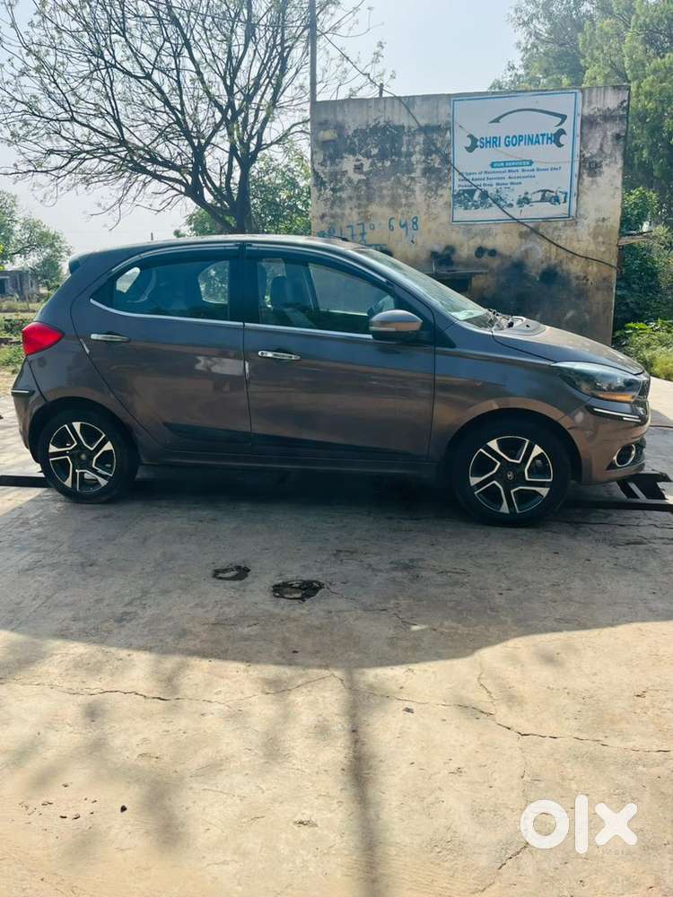 Tata Tiago Petrol 2019