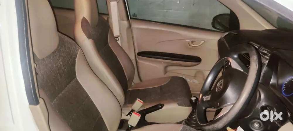 Honda Amaze 2016 Petrol Well Maintained