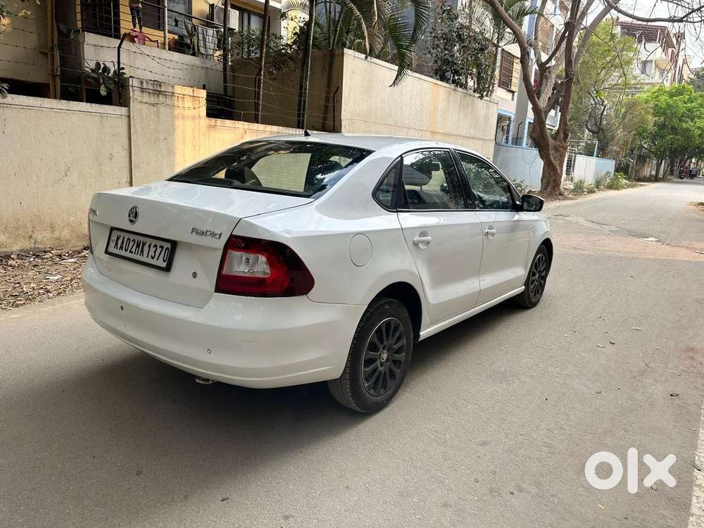 Skoda Rapid 1.5 Tdi At Elegance, 2015, Diesel